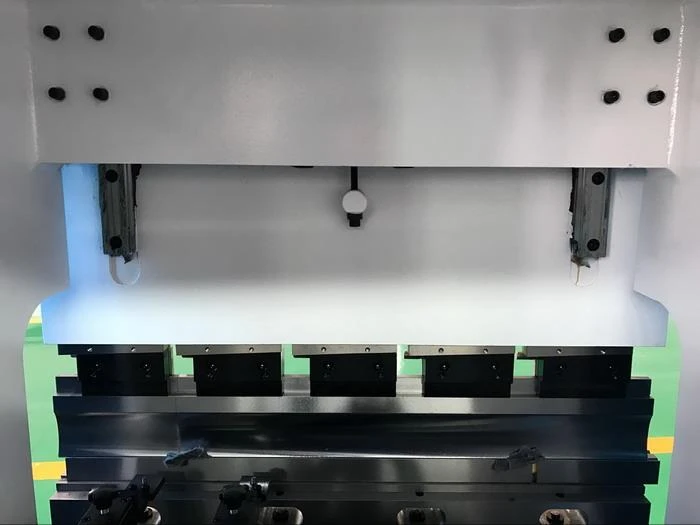 ram guilding for single cylinder 30T mini brake press Yawei china
